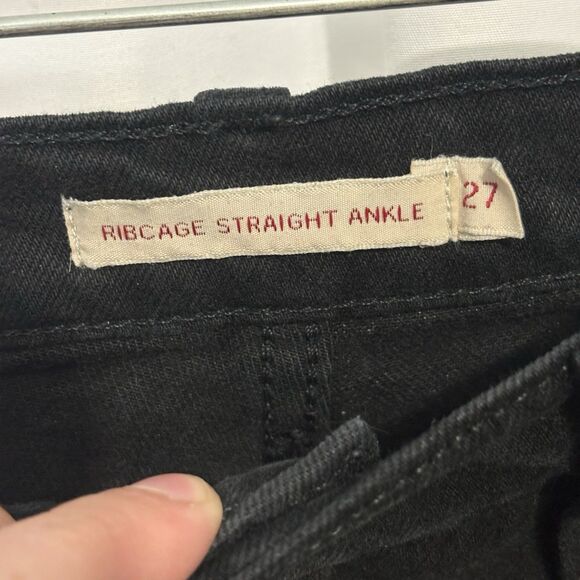 Levis Jeans Women 27 Black Ribcage Straight Ankle High Rise Stretch Classic - Picture 6 of 7
